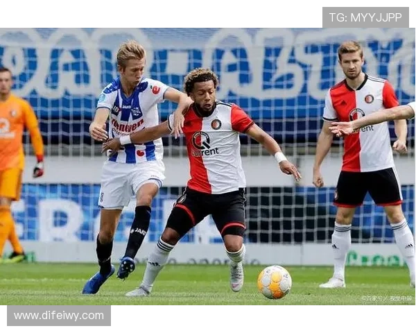 海伦芬战术全解析：球队如何颠覆对手防线与发挥竞争力分析