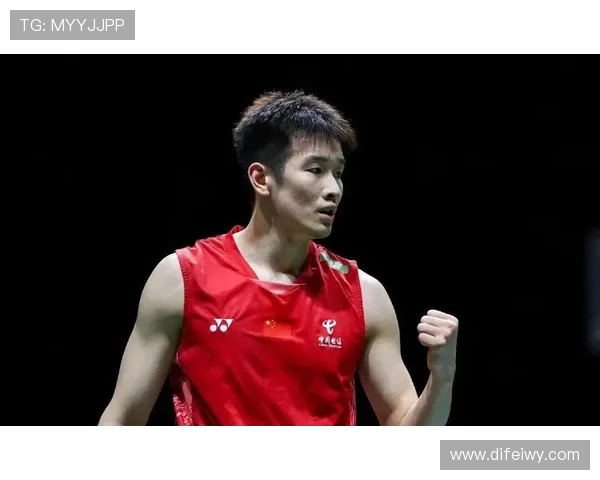 李诗沣训练照像偶像剧男主，但私下居然躺着刷剧到深夜？